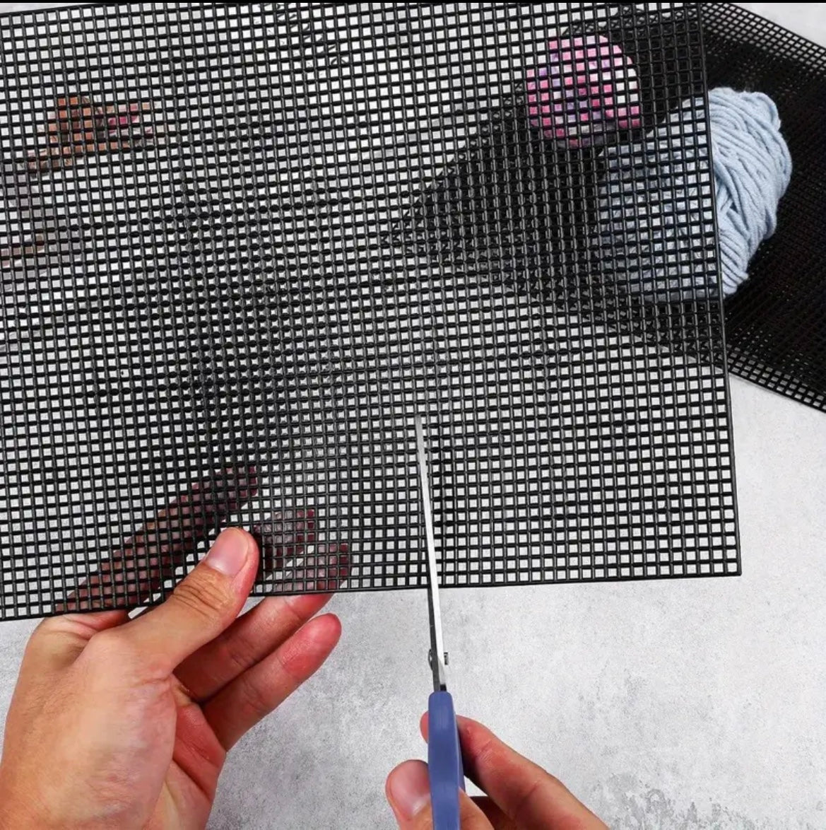 10 pcs Plastic Mesh Canvas Sheets, 16.5x23.62inch/ 42x60cm, 4mm Aperture, Yarn Crafting Knit Crochet Project