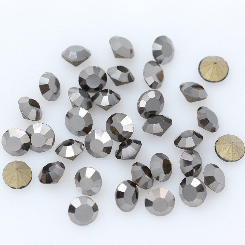 5/6/7/8/10mm Mixed Size & Color Pointed Bottom Glass Colorful Rhinestone Class A Diamond DIY Bag Mobile Phone Case Nail Art Jewelry