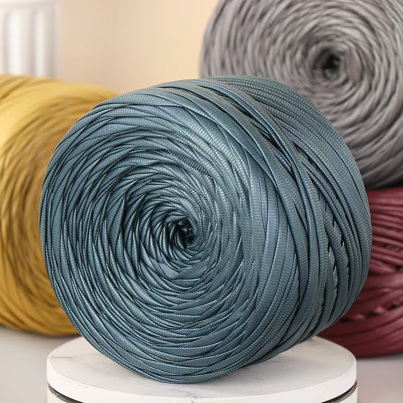 Matte Leather-look Yarn 200g/7.05 ounces